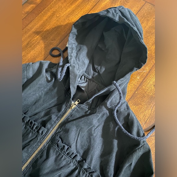 Women’s Black Utility Jacket (from Philippines) - Picture 2 of 6